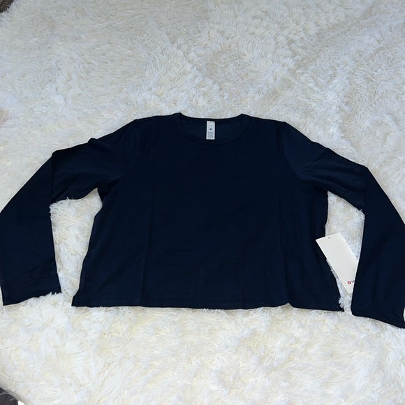 Lululemon Classic Fit Cotton Blend LS Shirt Color True Navy Size 10 NWT - Picture 2 of 7